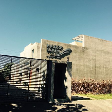 Madre Natura Asuncion Exterior photo