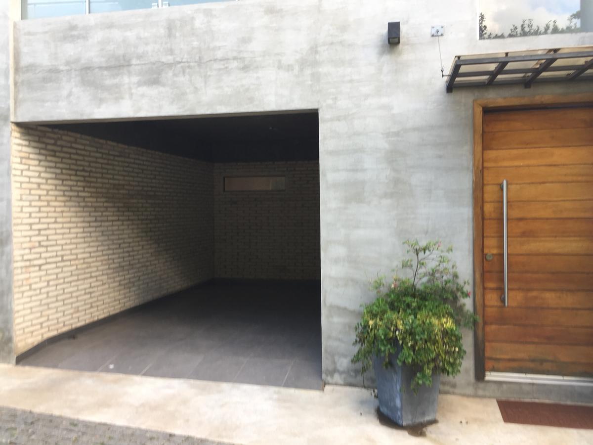 Madre Natura Asuncion Exterior photo